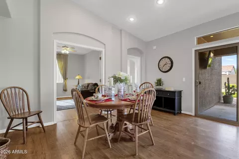 Dining - 4482 E Sycamore Dr, Gilbert, AZ 85298 photo 4 of 4