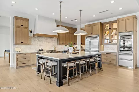 8177 E Smokehouse Trl, Scottsdale, AZ 85266