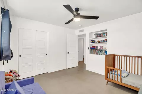 Bedroom - 1225 E Seldon Ln, Phoenix, AZ 85020 photo 4 of 6