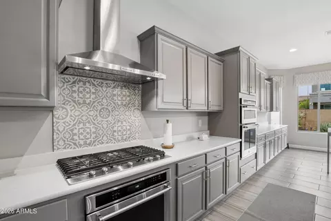 Kitchen - 10945 E Tumbleweed Ave, Mesa, AZ 85212 photo 2 of 3