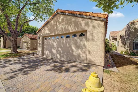 Exterior - 4024 E Paradise Dr, Phoenix, AZ 85028 photo 10 of 10