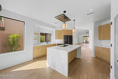 Kitchen - 4024 E Paradise Dr, Phoenix, AZ 85028 photo 1 of 4