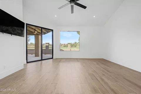 Other - 4024 E Paradise Dr, Phoenix, AZ 85028 photo 4 of 9