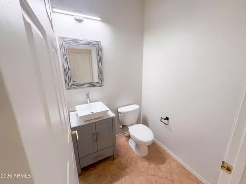 Bath - 2464 W Warren Dr, Anthem, AZ 85086 photo 3 of 7