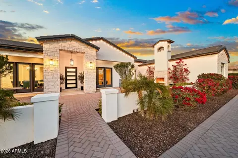 5348 W Encanto Verde Dr, San Tan Valley, AZ 85142