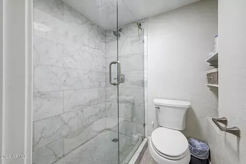 Bath - 3825 E Camelback Rd #122, Phoenix, AZ 85018 photo 1 of 2