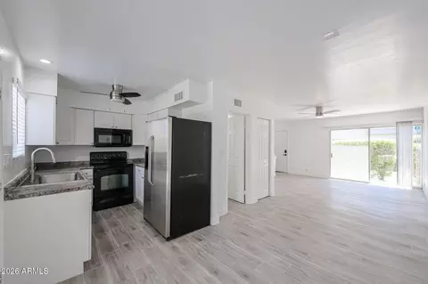 4610 N 68th St #414, Scottsdale, AZ 85251