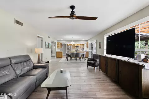 Living - 9601 N 35th Pl, Phoenix, AZ 85028 photo 4 of 4