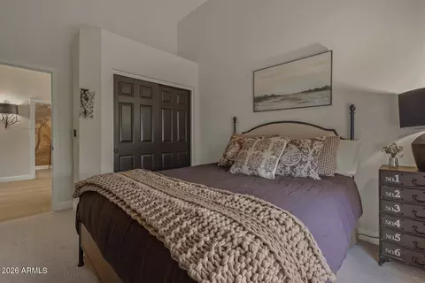 Bedroom - 4804 E Cascalote Dr, Cave Creek, AZ 85331 photo 1 of 3