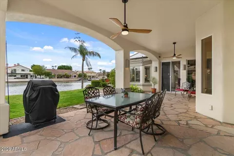 Exterior - 1902 E Willow Tree Ct, Gilbert, AZ 85234 photo 3 of 12