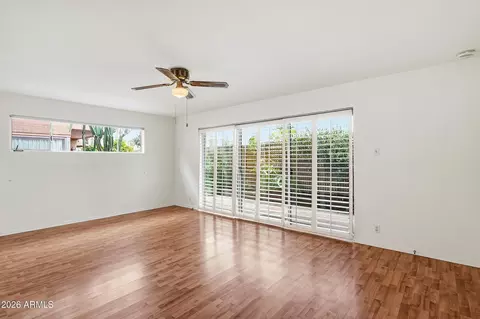 Living - 170 E Coronado Rd #62, Phoenix, AZ 85004 photo 9 of 10