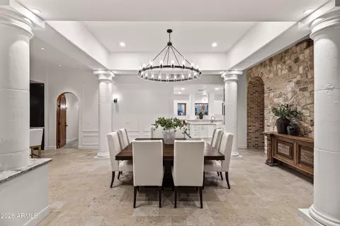 Dining - 4937 E Rockridge Rd, Phoenix, AZ 85018 photo 2 of 2