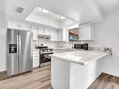 Kitchen - 1842 E Grove Cir, Mesa, AZ 85204 photo 1 of 5