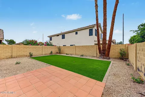 Exterior - 3357 E Blackhawk Dr, Phoenix, AZ 85050 photo 3 of 5