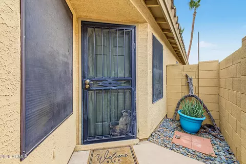 Exterior - 3357 E Blackhawk Dr, Phoenix, AZ 85050 photo 2 of 5