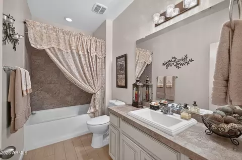 Bath - 7424 E Olla Ave, Mesa, AZ 85212 photo 2 of 3