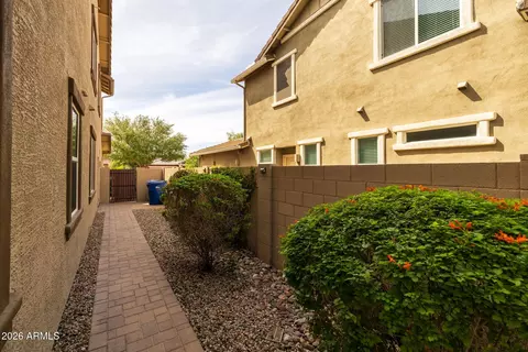 Exterior - 7424 E Olla Ave, Mesa, AZ 85212 photo 10 of 11