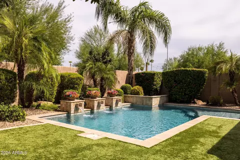 Exterior - 7424 E Olla Ave, Mesa, AZ 85212 photo 7 of 11