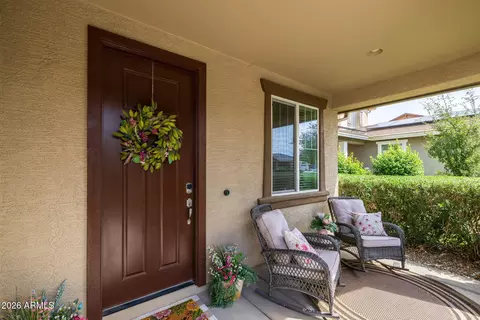 Exterior - 7424 E Olla Ave, Mesa, AZ 85212 photo 4 of 11