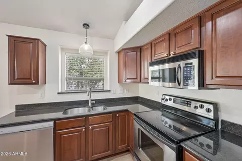 Kitchen - 3930 E Simpson Rd, Gilbert, AZ 85297 photo 2 of 3