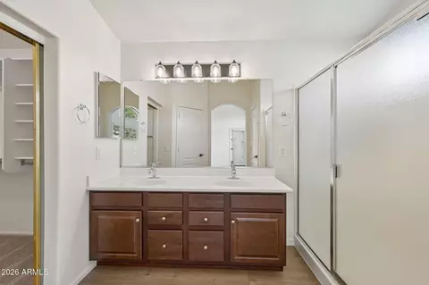 Bath - 3930 E Simpson Rd, Gilbert, AZ 85297 photo 2 of 3