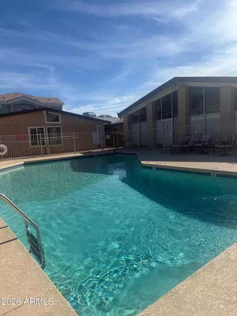 Exterior - 1622 E Campbell Ave #R, Phoenix, AZ 85016 photo 2 of 3