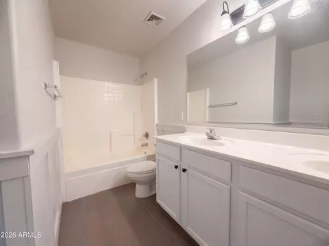 Bath - 11444 E Raleigh Ave, Mesa, AZ 85212 photo 3 of 4