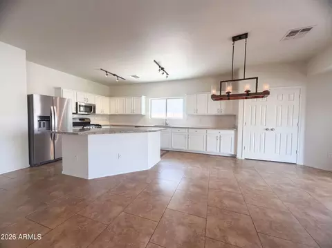 Kitchen - 11444 E Raleigh Ave, Mesa, AZ 85212 photo 1 of 3