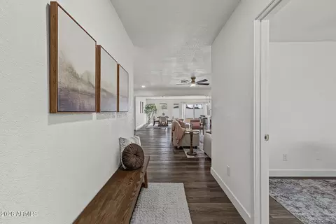 Entry Way - 735 E Gable Ave, Mesa, AZ 85204 photo 2 of 2