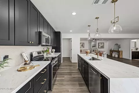 Kitchen - 735 E Gable Ave, Mesa, AZ 85204 photo 1 of 5