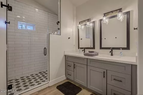 Bath - 6743 Mystical Cir, Pine, AZ 85544 photo 1 of 3