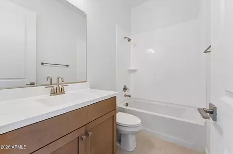 Bath - 3715 E Melody Dr, Phoenix, AZ 85042 photo 2 of 4