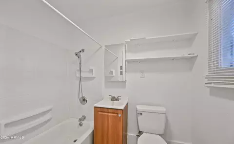Bath - 2102 W Adams St, Phoenix, AZ 85009 photo 1 of 1