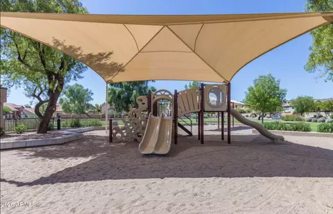 View/Area - 14435 S 35th St, Phoenix, AZ 85044 photo 11 of 11
