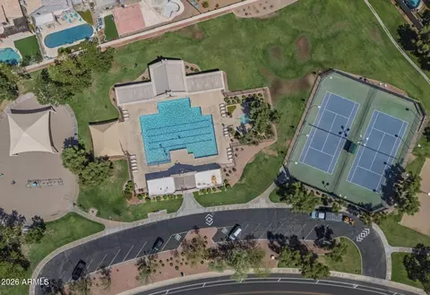 Exterior - 14435 S 35th St, Phoenix, AZ 85044 photo 10 of 14