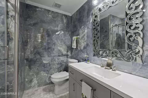Bath - 2011 E Renee Dr, Phoenix, AZ 85024 photo 3 of 3