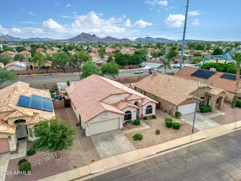 View/Area - 2011 E Renee Dr, Phoenix, AZ 85024 photo 3 of 3