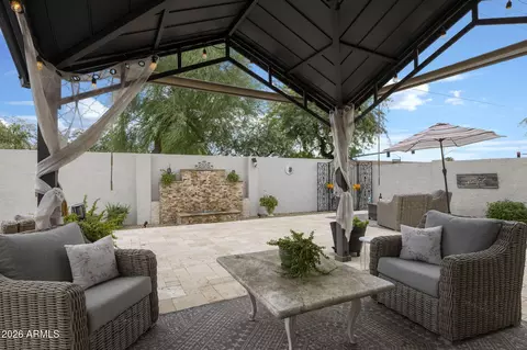 Exterior - 2011 E Renee Dr, Phoenix, AZ 85024 photo 2 of 2