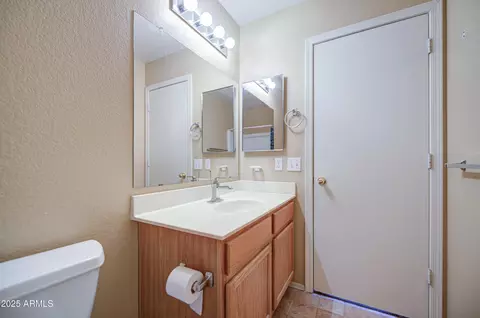 Bath - 11465 E Cicero St, Mesa, AZ 85207 photo 3 of 5