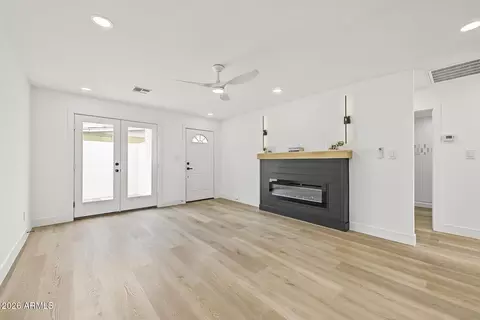 Living - 7727 W Weldon Ave, Phoenix, AZ 85033 photo 1 of 4