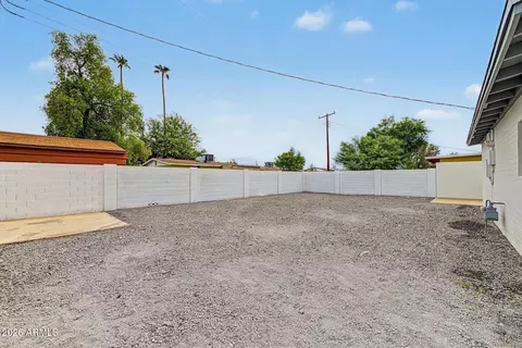 Exterior - 7727 W Weldon Ave, Phoenix, AZ 85033 photo 9 of 10