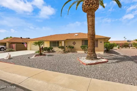 18406 N 96th Ave, Sun City, AZ 85373