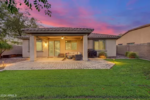 Exterior - 1059 E Rojo Way, Gilbert, AZ 85297 photo 19 of 21