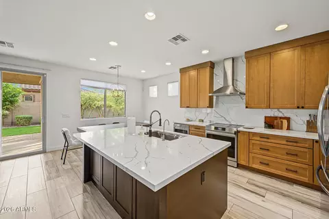 Kitchen - 1059 E Rojo Way, Gilbert, AZ 85297 photo 1 of 3