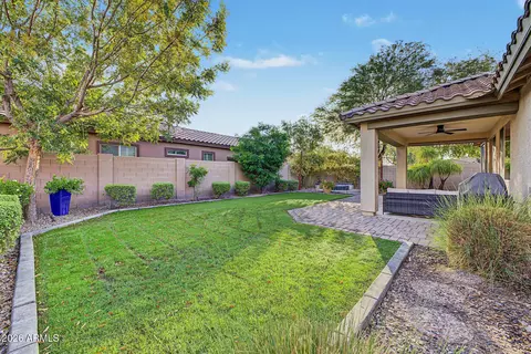 Exterior - 1059 E Rojo Way, Gilbert, AZ 85297 photo 17 of 21