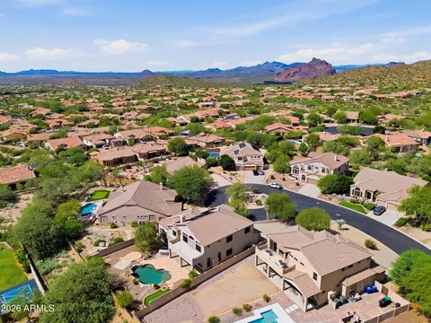 View/Area - 8219 E Tesoro Cir, Mesa, AZ 85207 photo 4 of 7