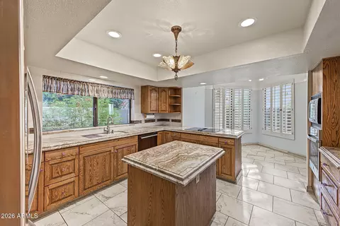 Kitchen - 12808 S 38th St, Phoenix, AZ 85044 photo 4 of 4