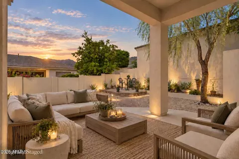 11486 E Beck Ln, Scottsdale, AZ 85255