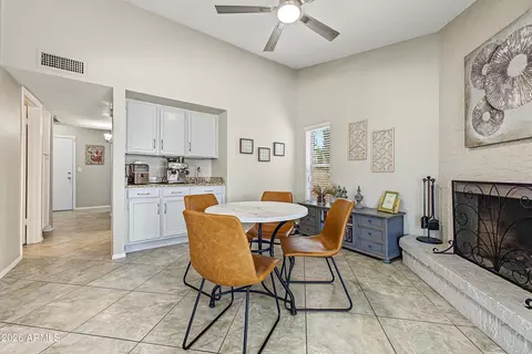 Dining - 3708 E Renee Dr, Phoenix, AZ 85050 photo 3 of 4