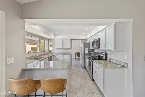 Kitchen - 3708 E Renee Dr, Phoenix, AZ 85050 photo 1 of 4